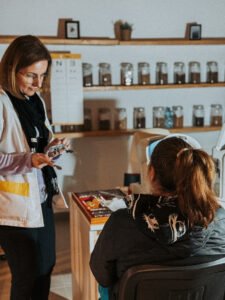 ”Grija pentru sănătatea ochilor la Aroma Plant”