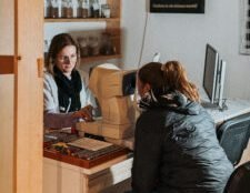 ”Grija pentru sănătatea ochilor la Aroma Plant”